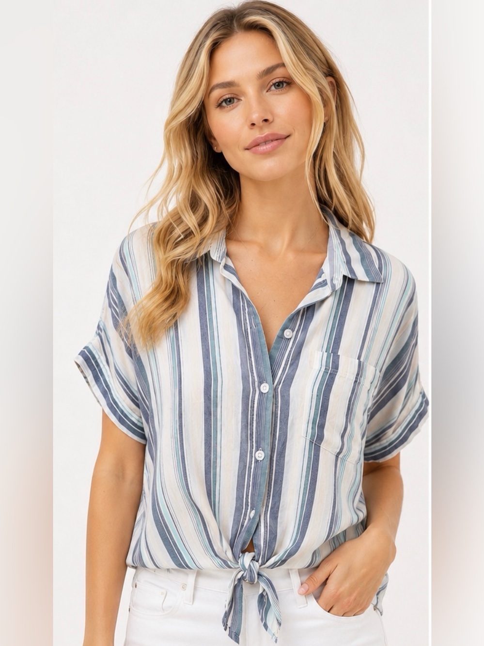 BeachLunchLounge Collection Blue Stripe Tie Front Button-Up Shirt | Small